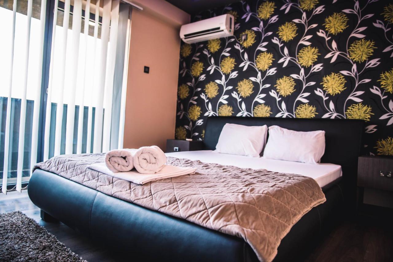 Guest House Vila Salute Nis Exterior photo